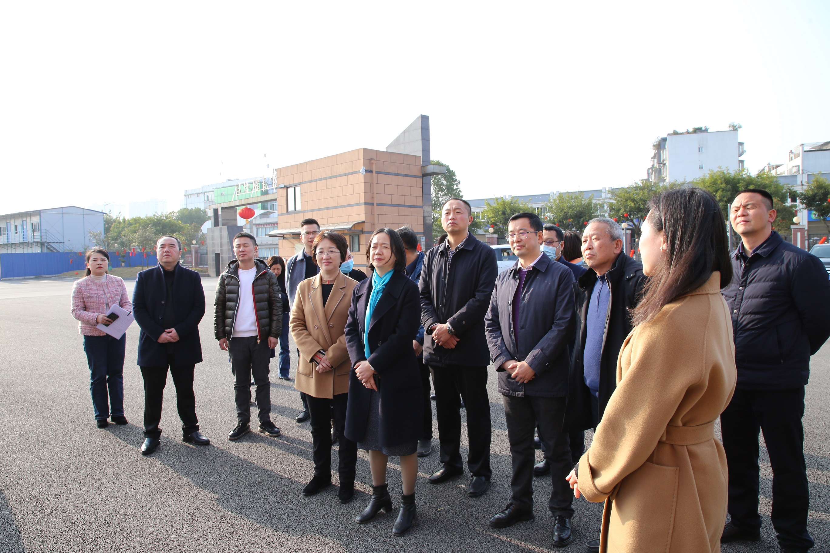 瀘州市委常委、宣傳部部長、現代醫藥產業生態鏈鏈長徐利蒞臨天植中藥公司調研現代醫藥產業生態鏈工作